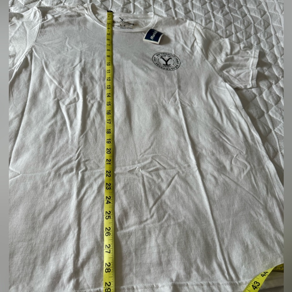 Yellowstone Tee - Picture 3 of 7